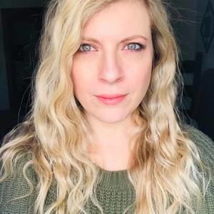 Meet your Posher, Rebecca